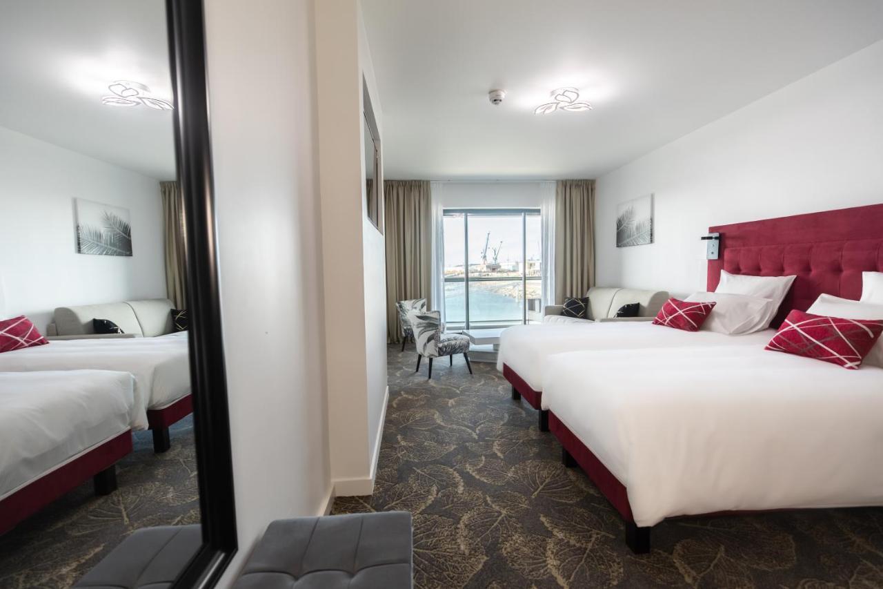 Le Barracuda & Spa, Centre Port, Pieds Dans L'Eau, Vue Mer Brest Exterior foto